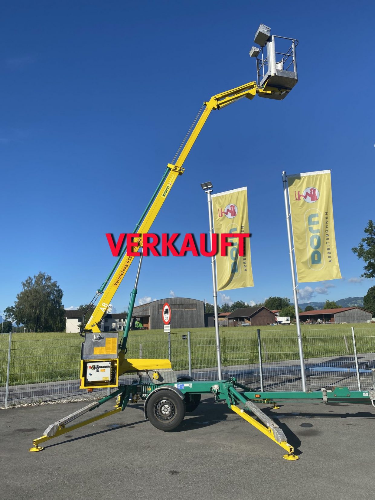 Gebrauchte Arbeitsb 252 hnen kaufen Dorn Lift GmbH